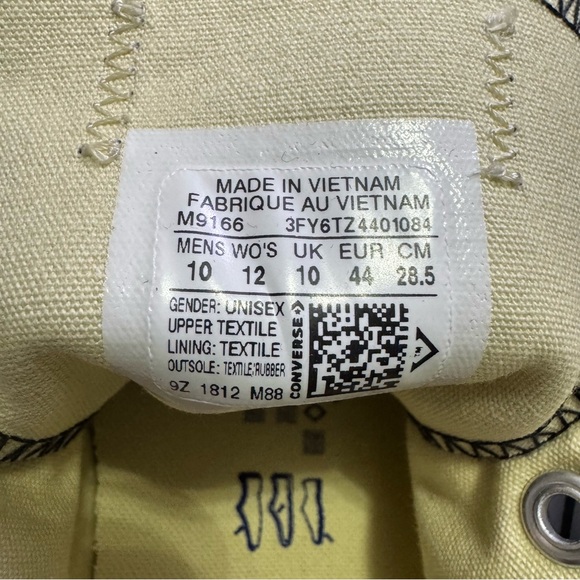 Converse Unisex Adult Chuck Taylor All Star
Low Top Sneaker M10 W12 - Picture 7 of 7